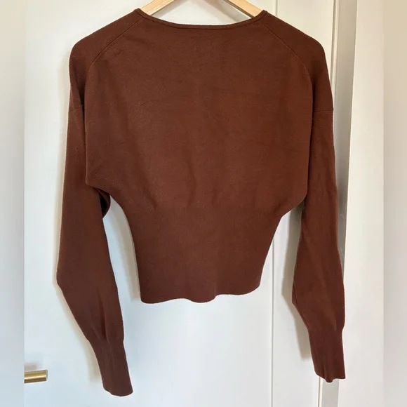 Aritzia Golightly Cardigan - Picture 8 of 9